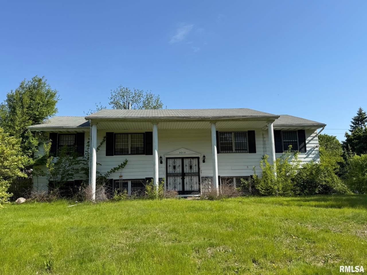 3013 Westport Road - Photo 1