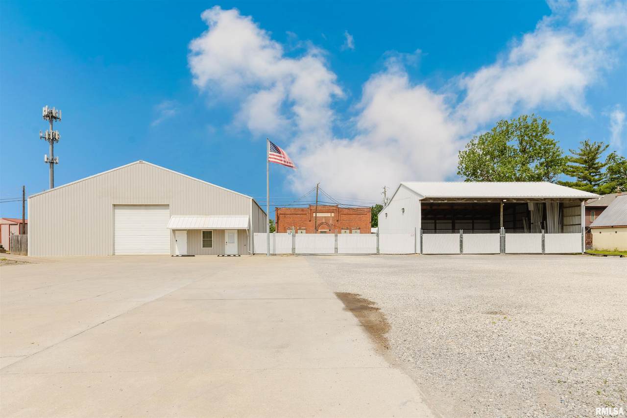 600 Van Buren Street - Photo 1