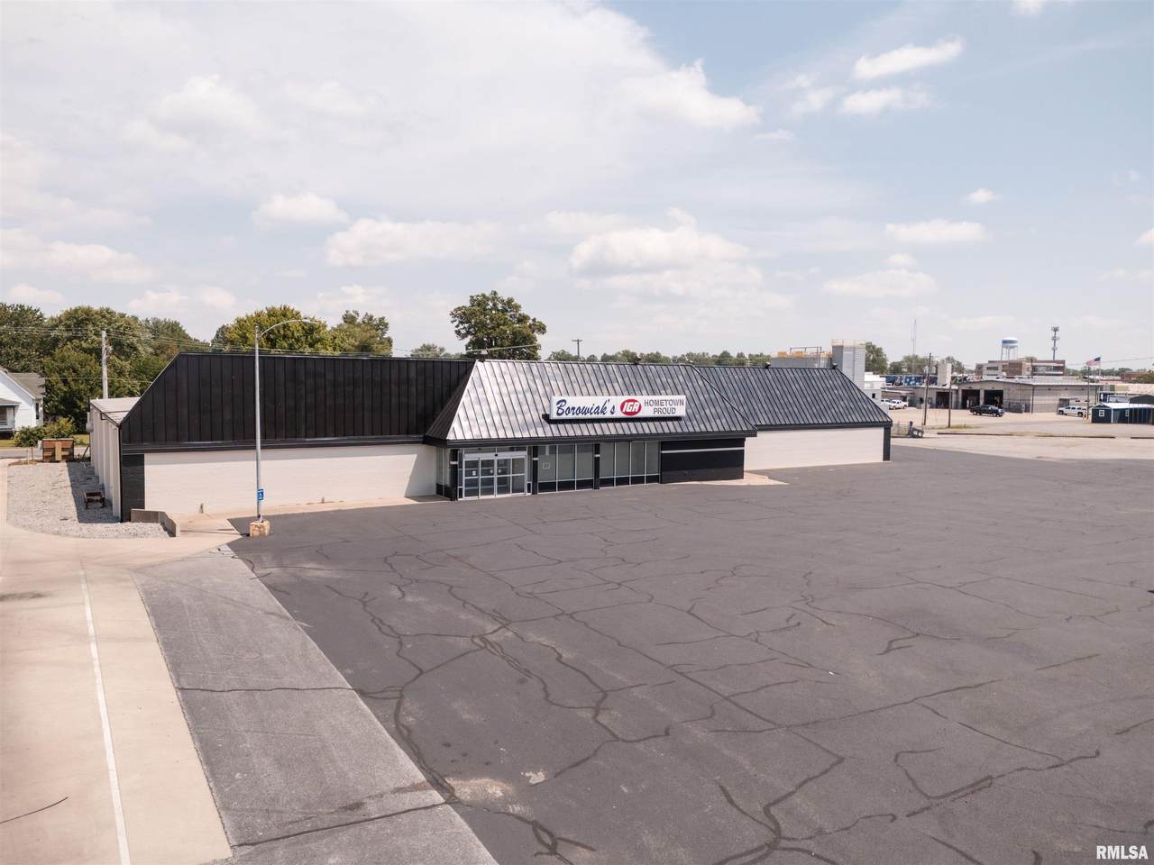 914 Main Street - Photo 1