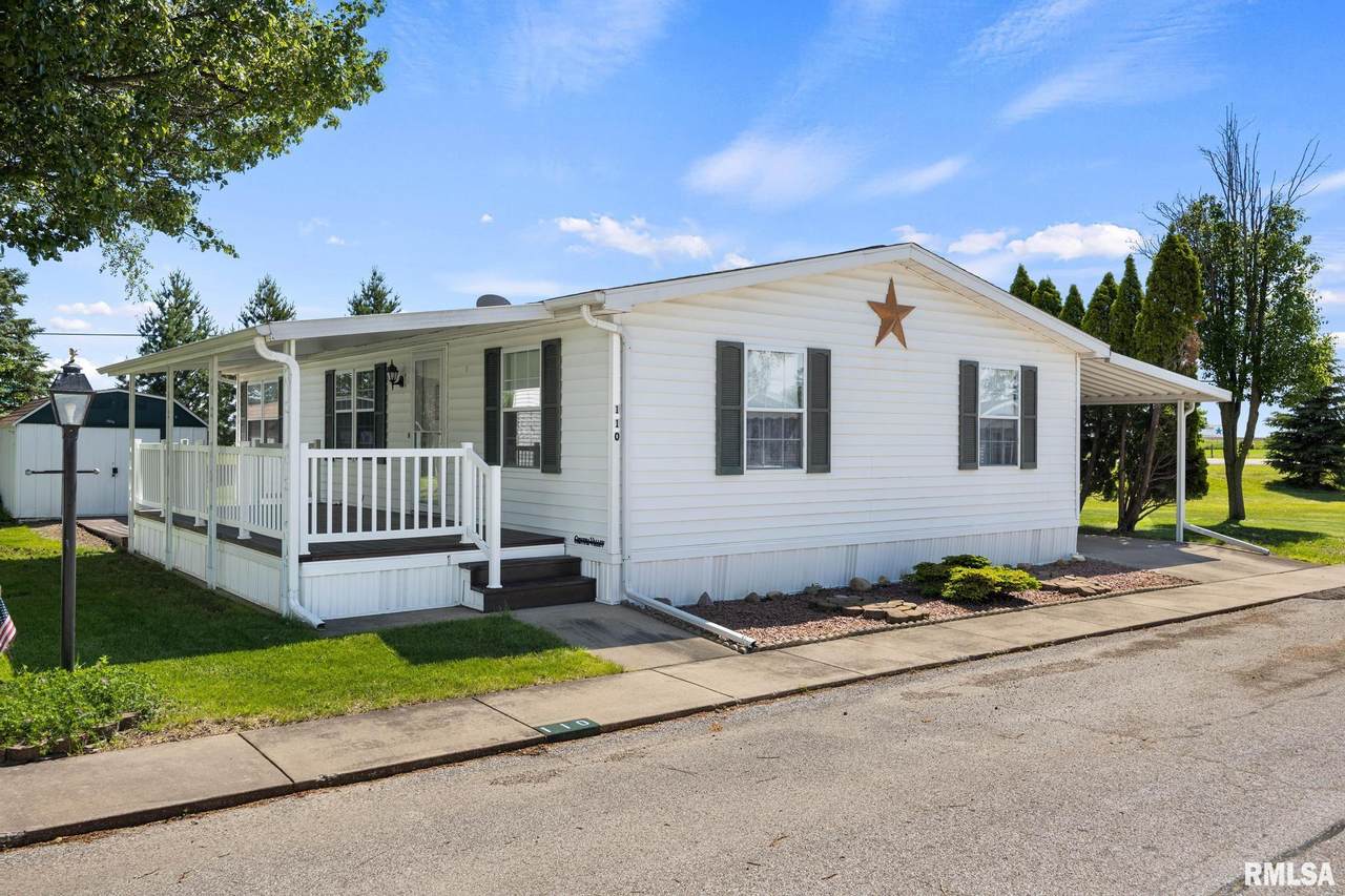 110 Aspen Drive - Photo 1