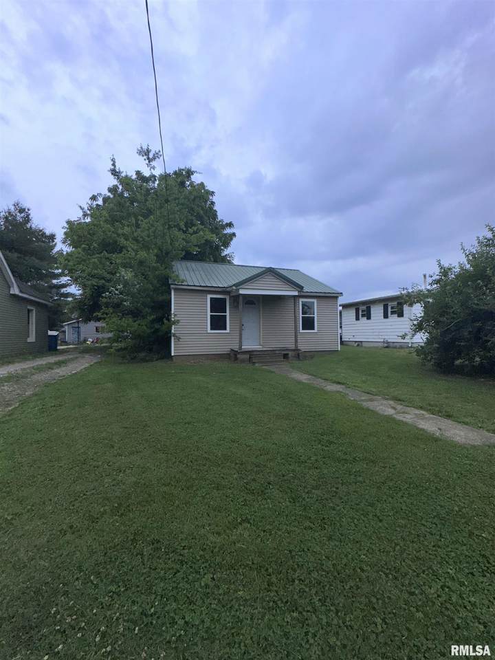 203 East Avenue - Photo 1