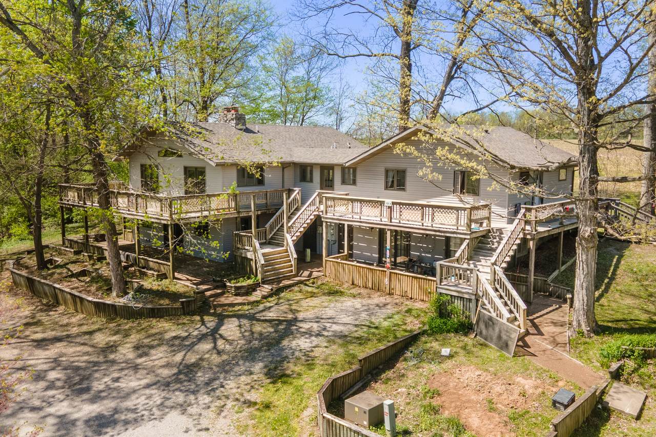 135 Ashwood Lane - Photo 1