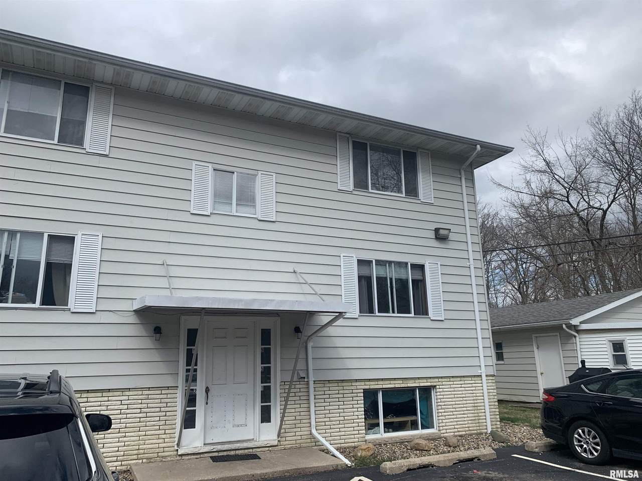 928 Stewart Street - Photo 1