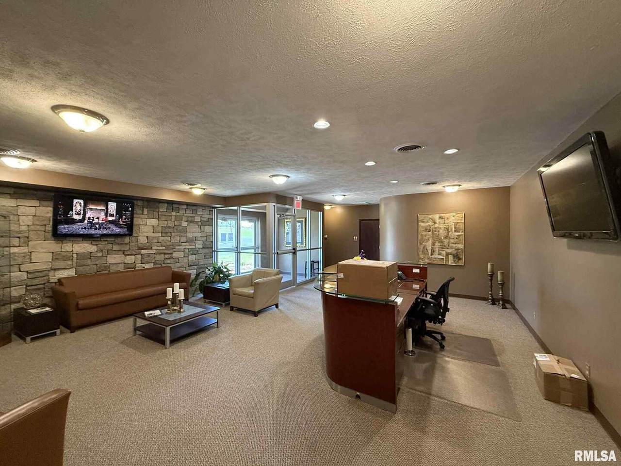 https://bt-photos.global.ssl.fastly.net/peoria/1280_boomver_1_PA1267403-1.jpg