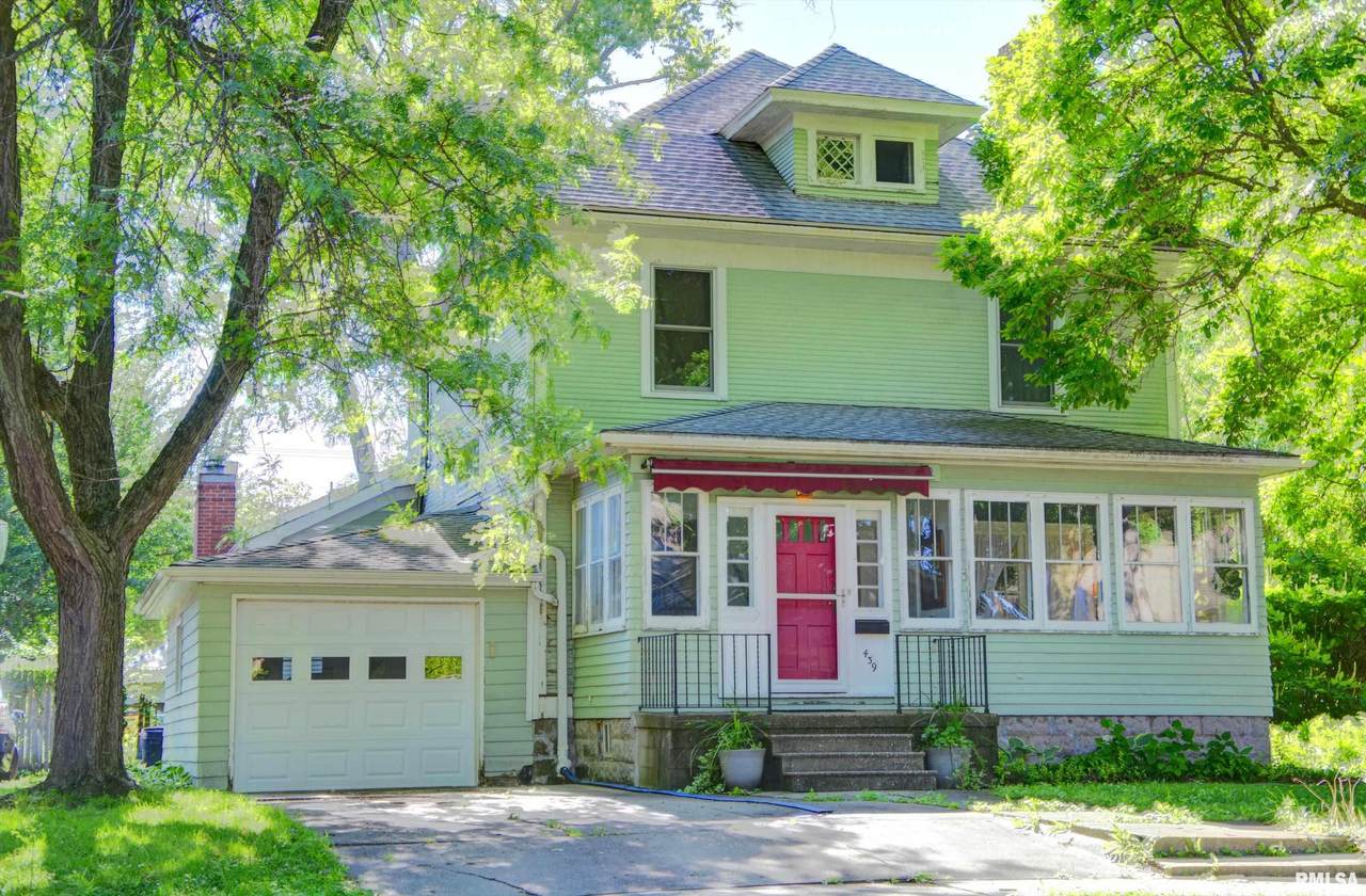 439 Mcarthur Street - Photo 1