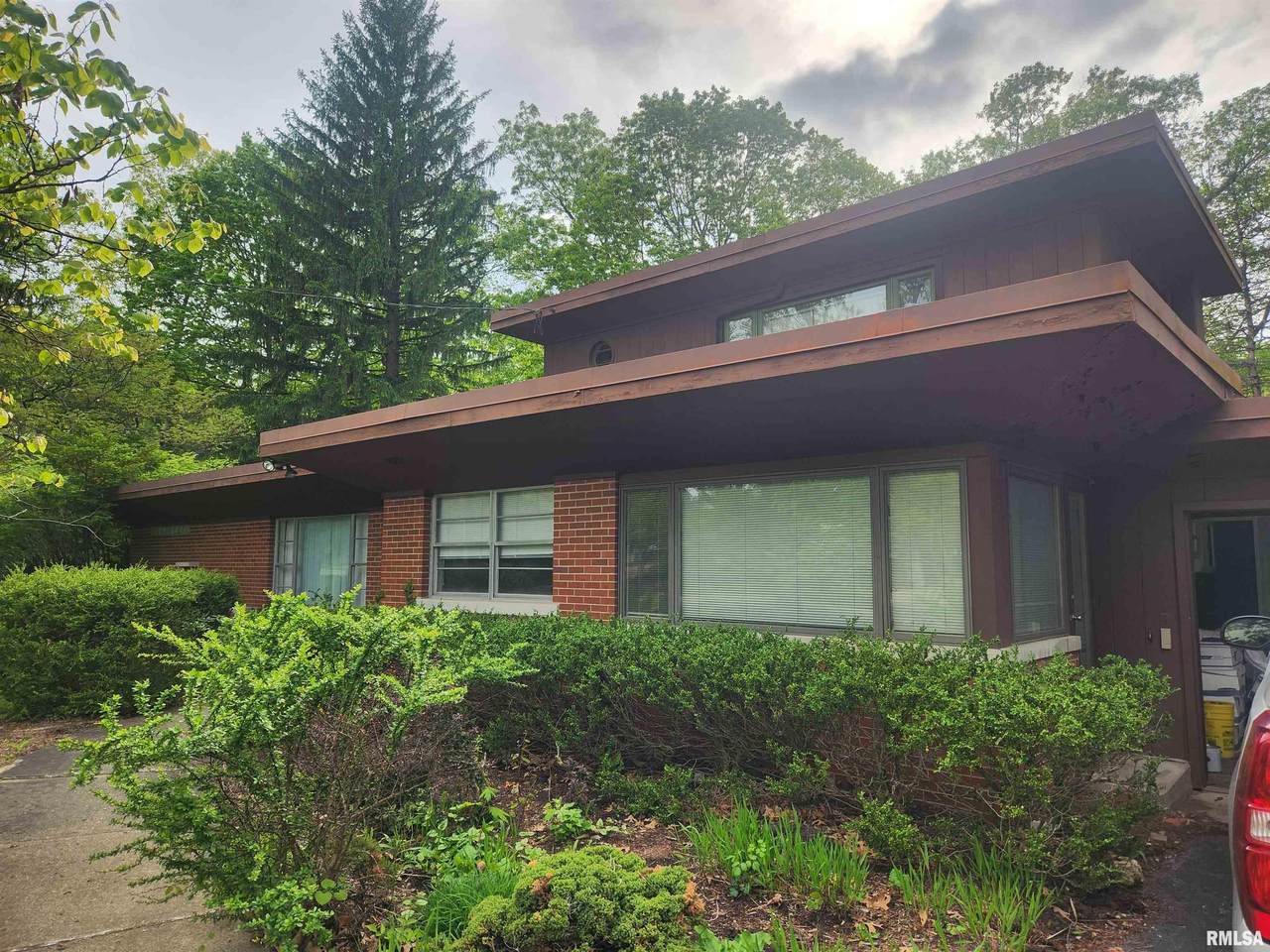 151 Detweiller Drive - Photo 1