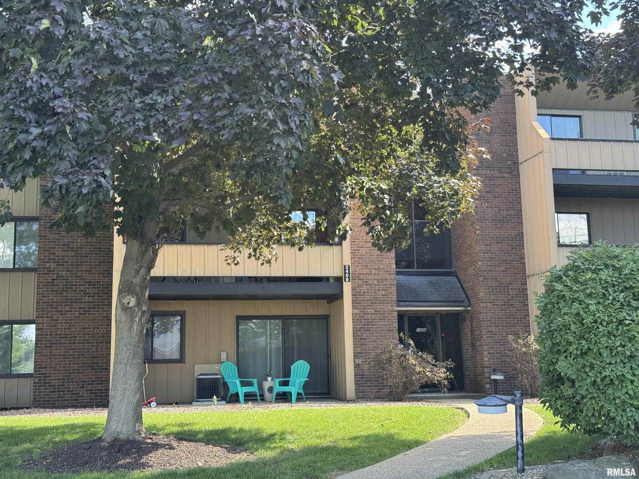 2408 Pasmoso Drive - Photo 1