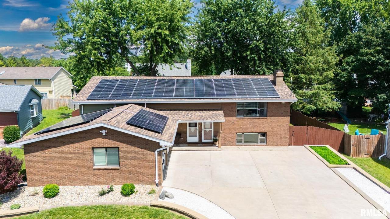 7110/7112 Rockvale Drive - Photo 1