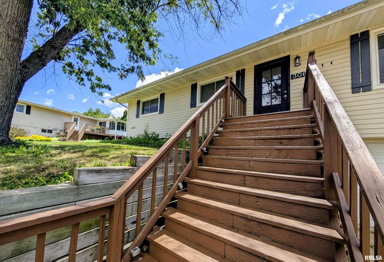 306 Pontiac Road - Photo 1