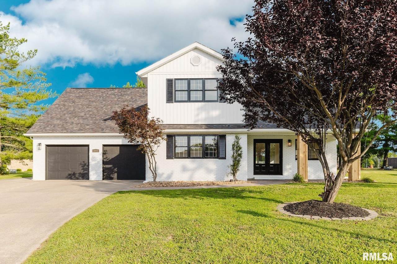 1602 Carmie Lane - Photo 1