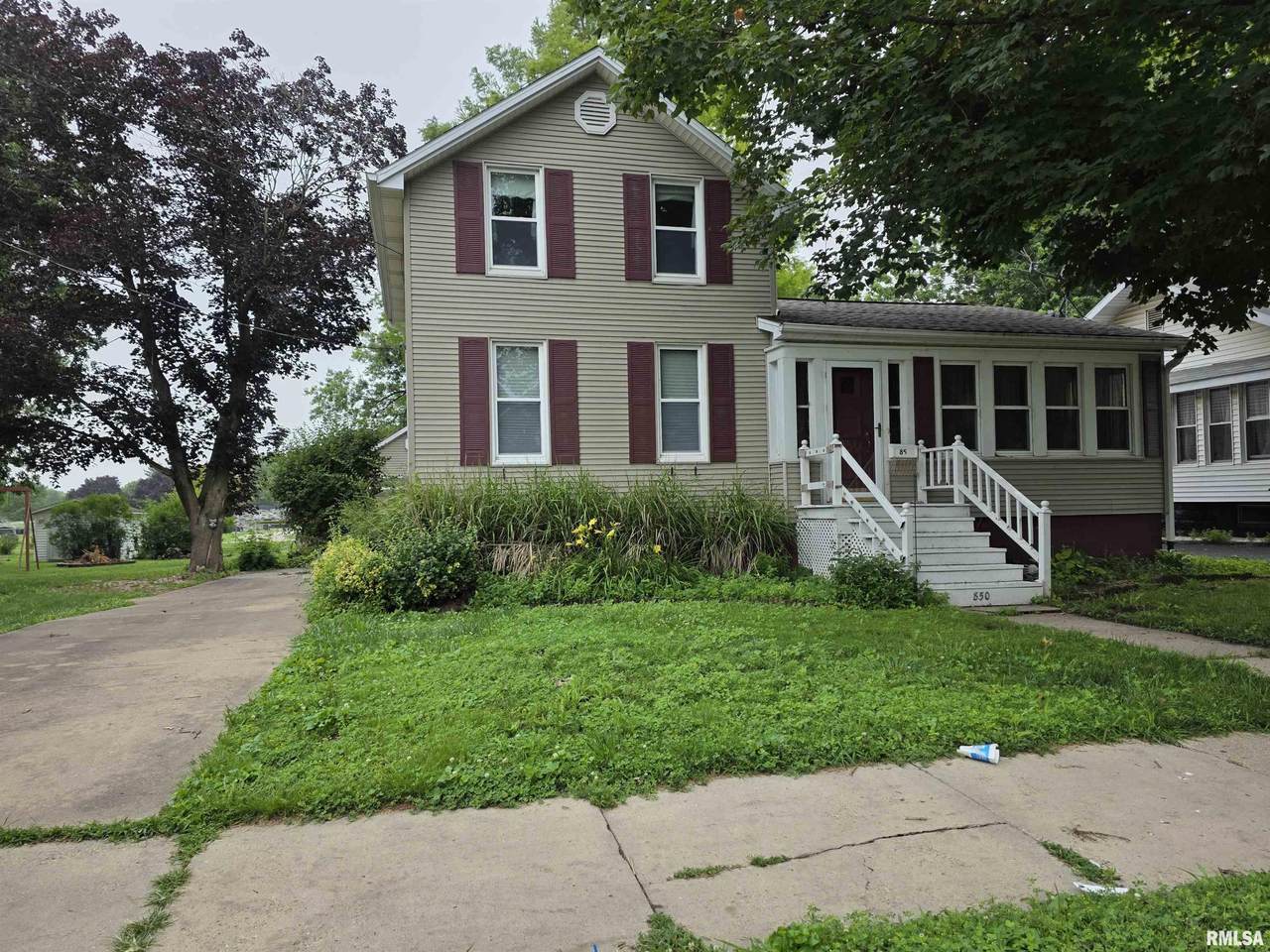 850 Main Street - Photo 1
