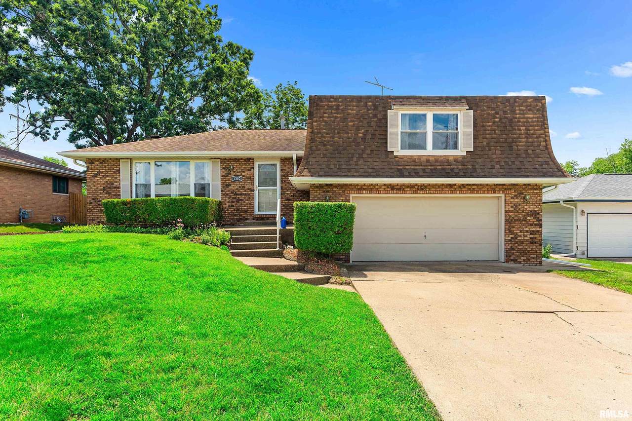 1302 Jefferson Street - Photo 1