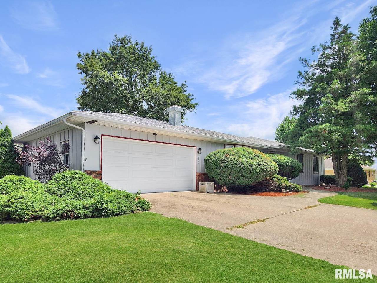 500 Oak Street - Photo 1
