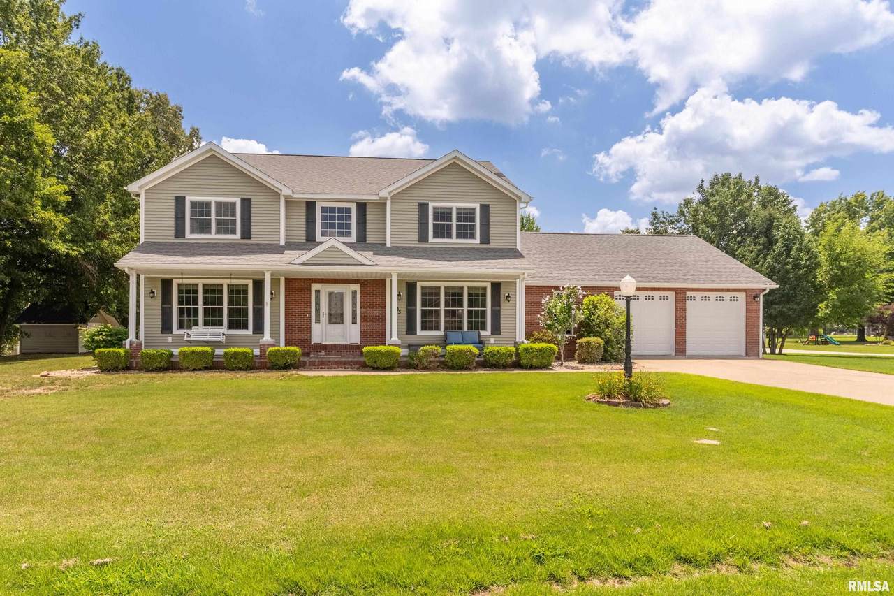 203 Cora Mae Court - Photo 1
