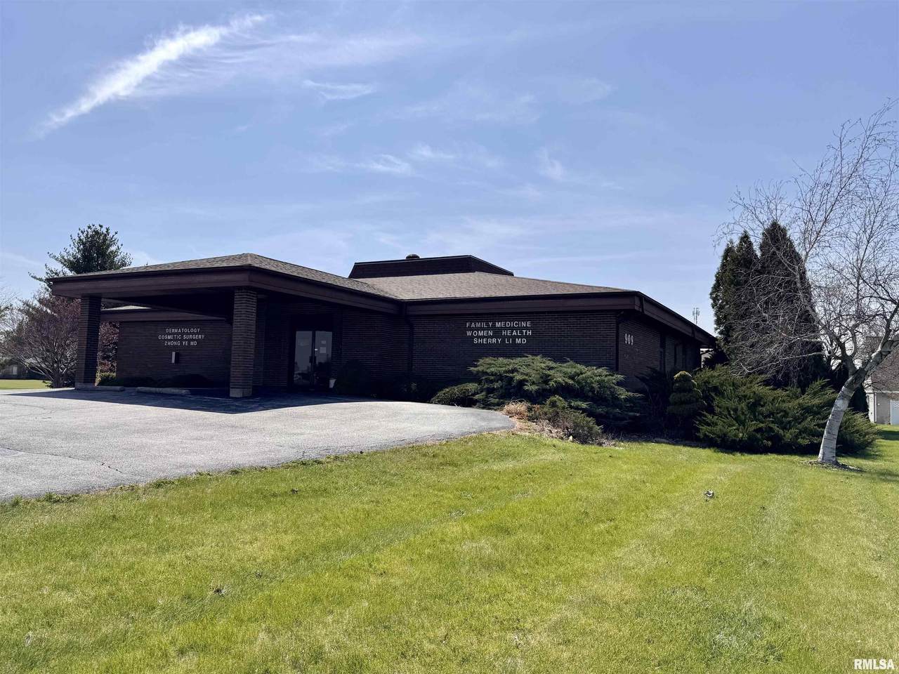 909 Grant Street - Photo 1