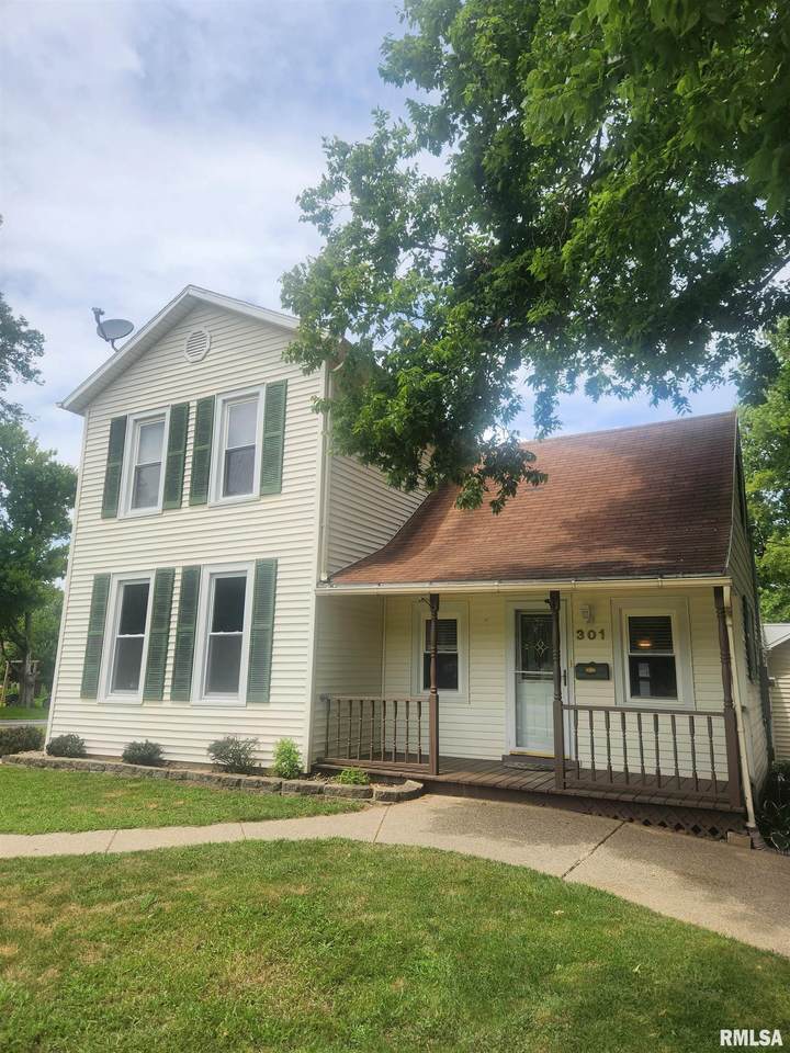 301 Main Street - Photo 1