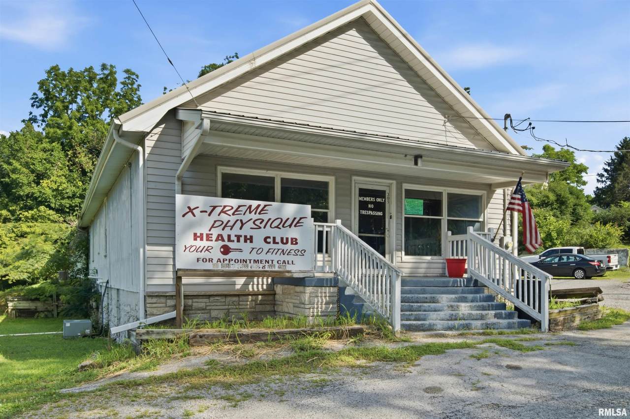 305 Main Street - Photo 1