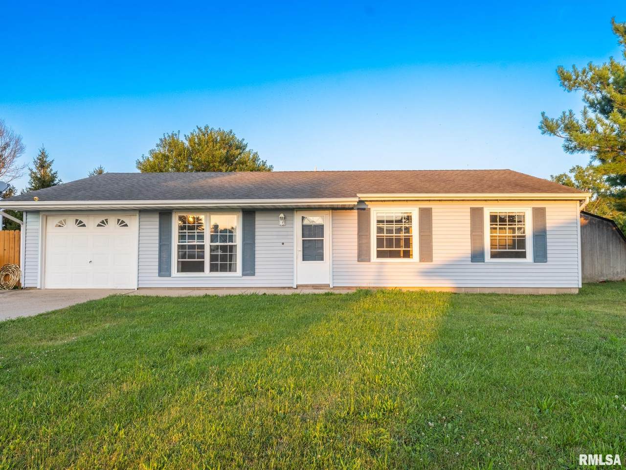 108 Maple Street - Photo 1