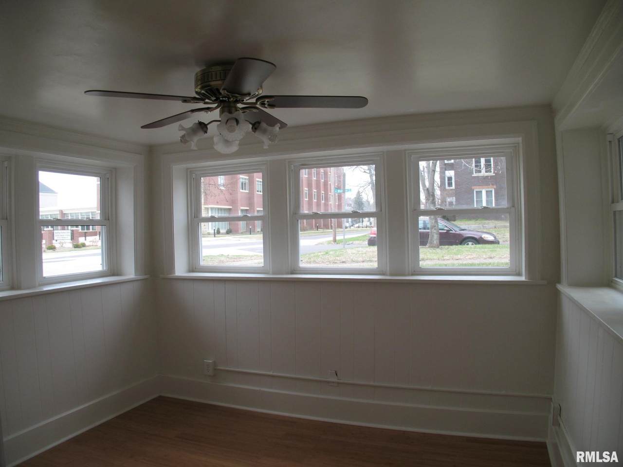 https://bt-photos.global.ssl.fastly.net/peoria/orig_boomver_1_PA1269030-1.jpg