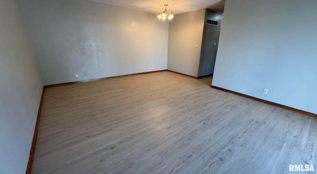 https://bt-photos.global.ssl.fastly.net/peoria/1280_boomver_1_PA1269042-1.jpg