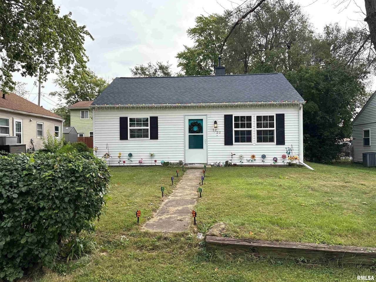 5220 Roberts Road - Photo 1