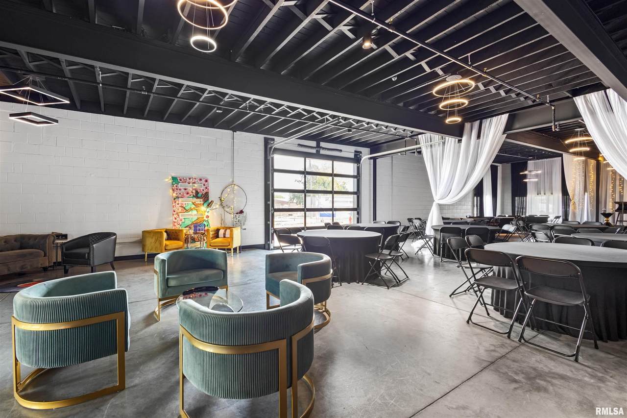 210 Union Street - Photo 1