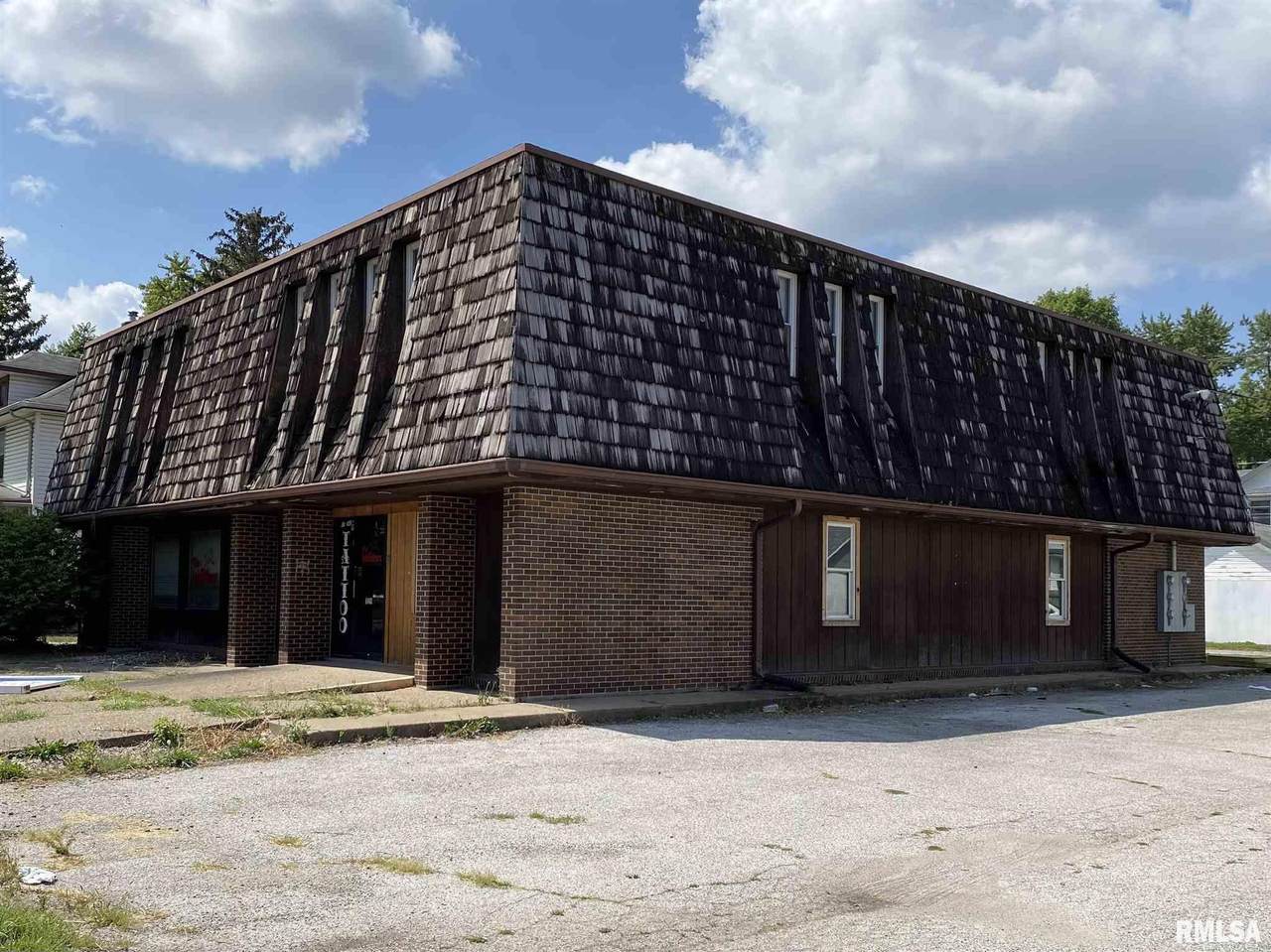 1524 38TH Street - Photo 1