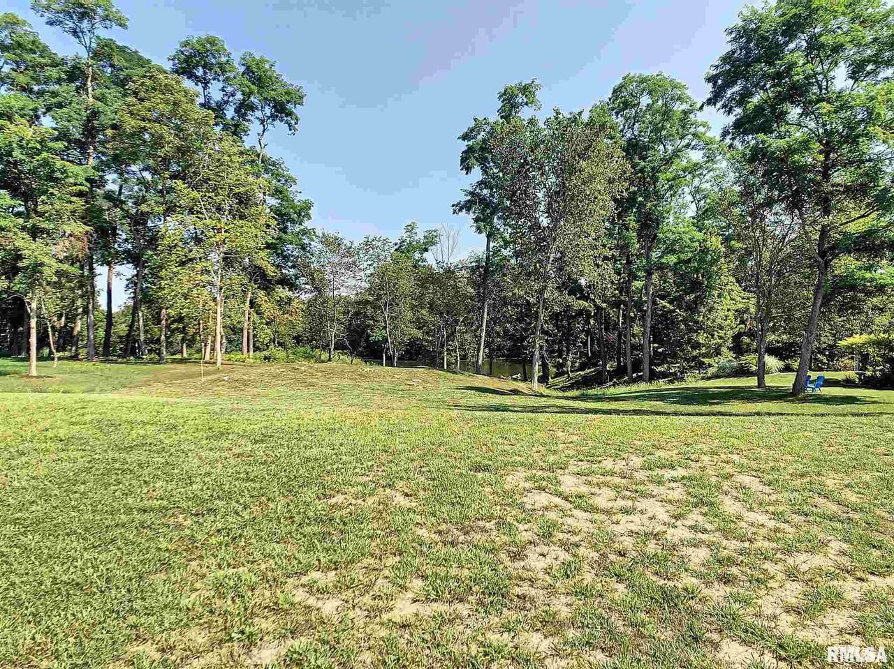 3427 Meadow Circle East - Photo 1