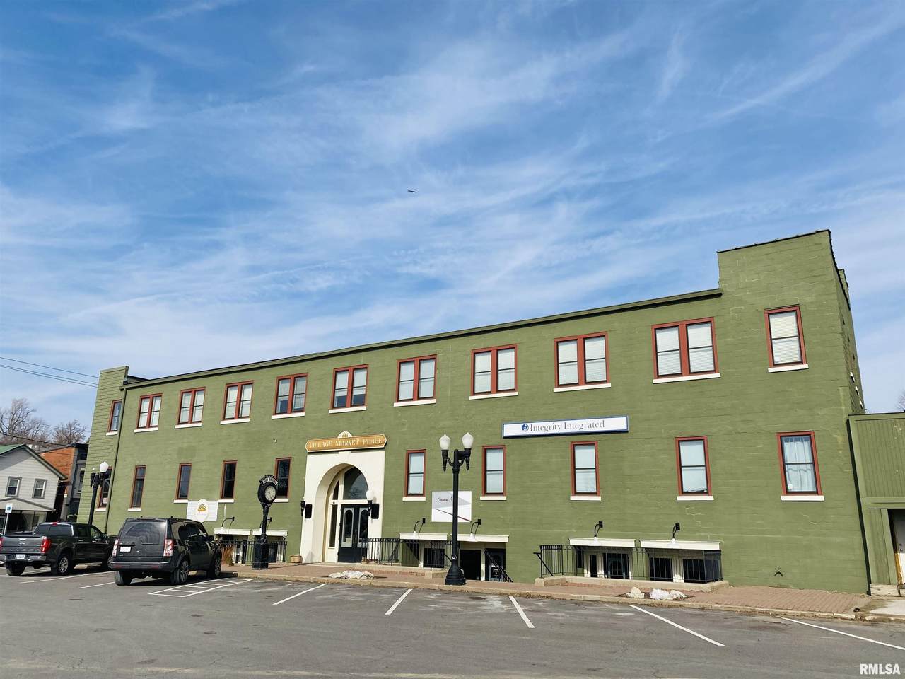 1019 Mound Street - Photo 1