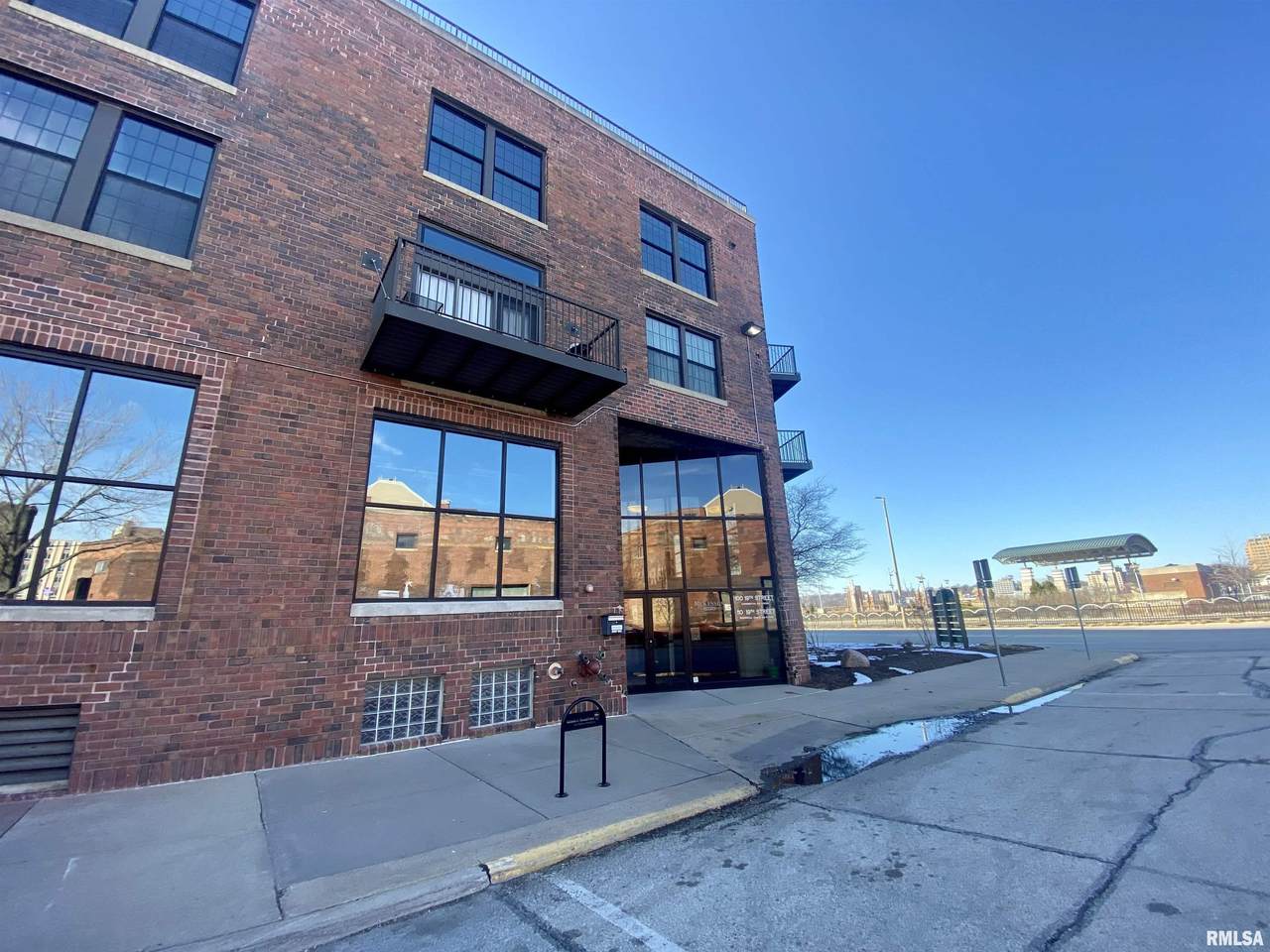 110 19TH Street - Photo 1