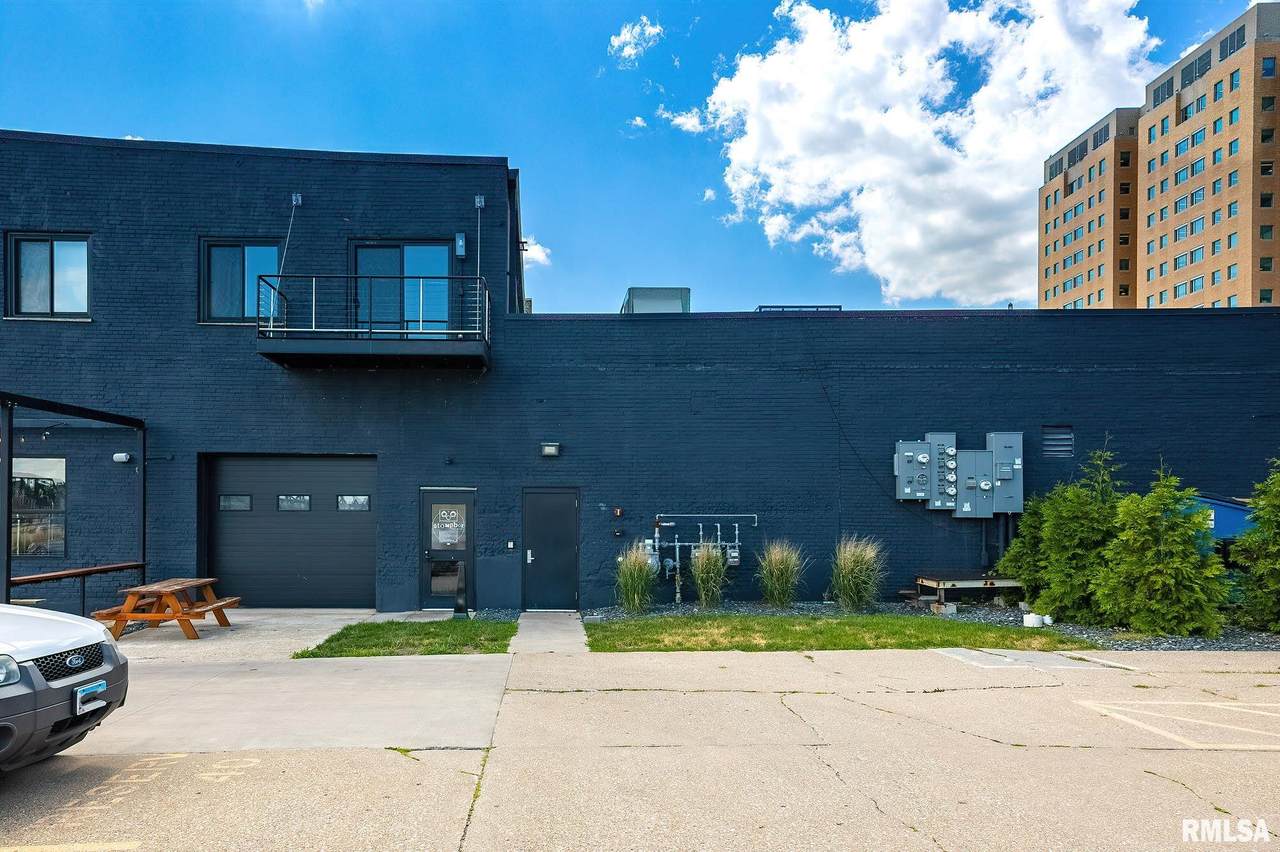 210 River Drive - Photo 1