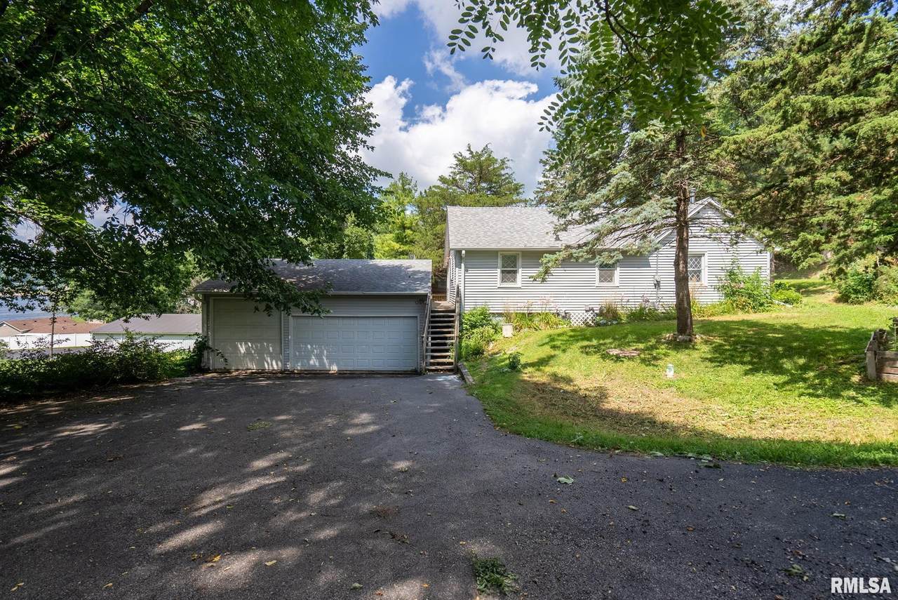 411 High Street - Photo 1
