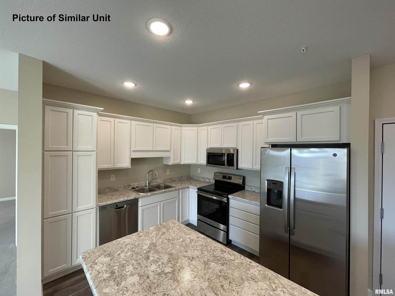 2592 Middle Road - Photo 1