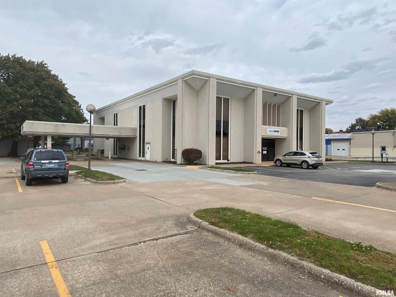 201 Main Street - Photo 1
