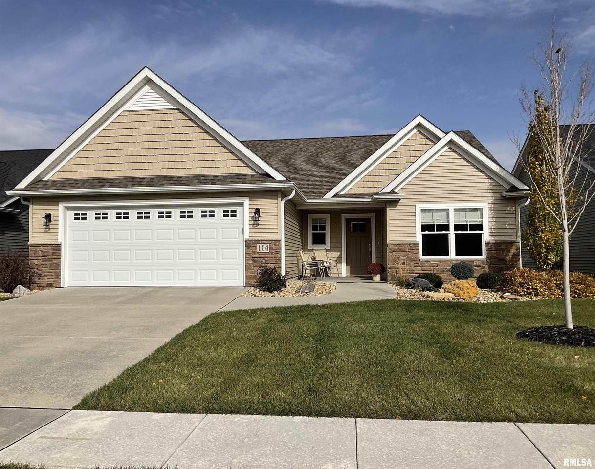 104 Muhs Circle - Photo 1