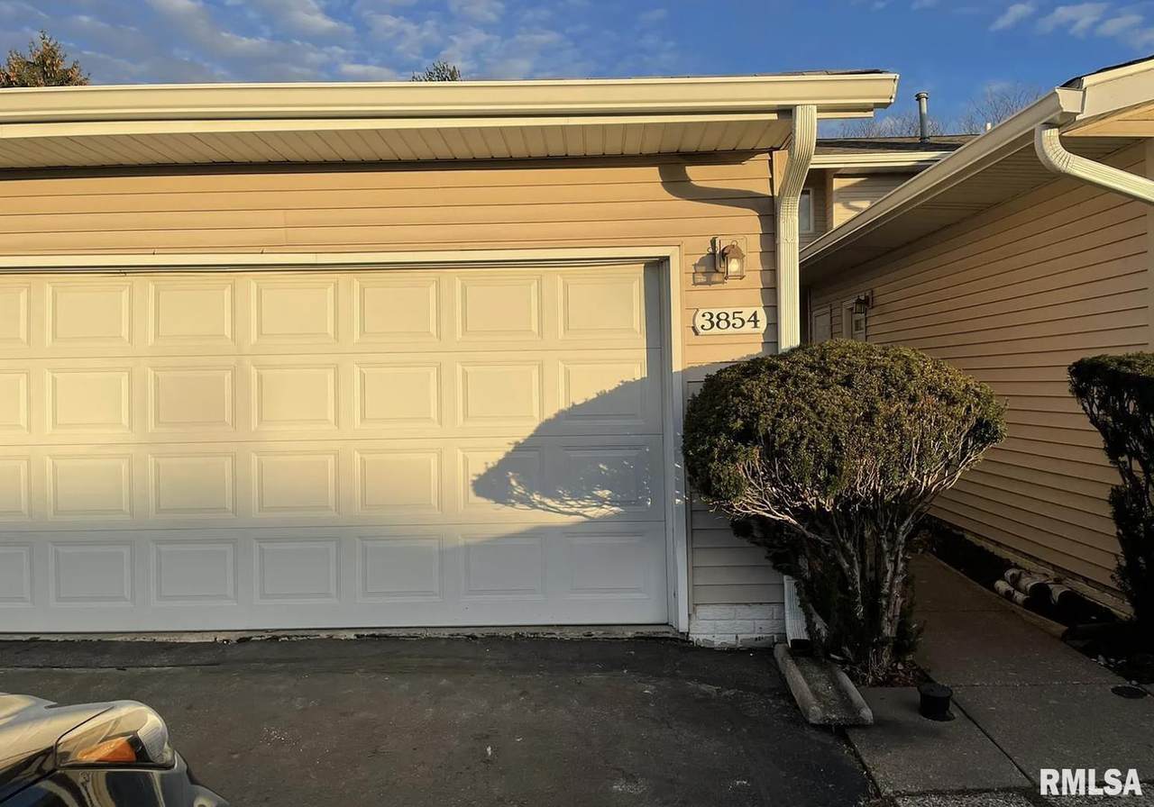 3854 Prairie Lane - Photo 1