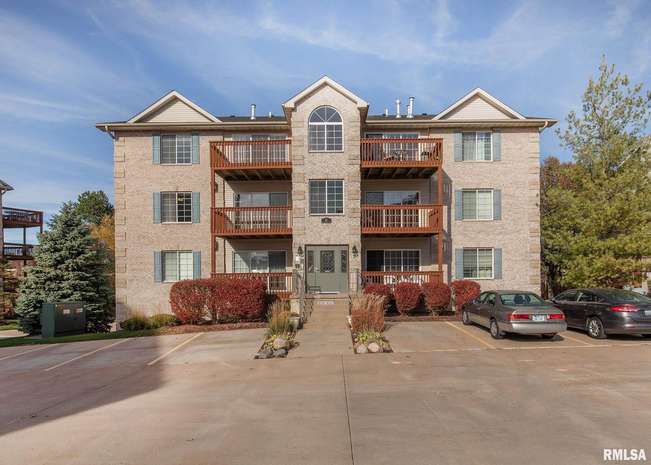 3043 Holiday Court - Photo 1