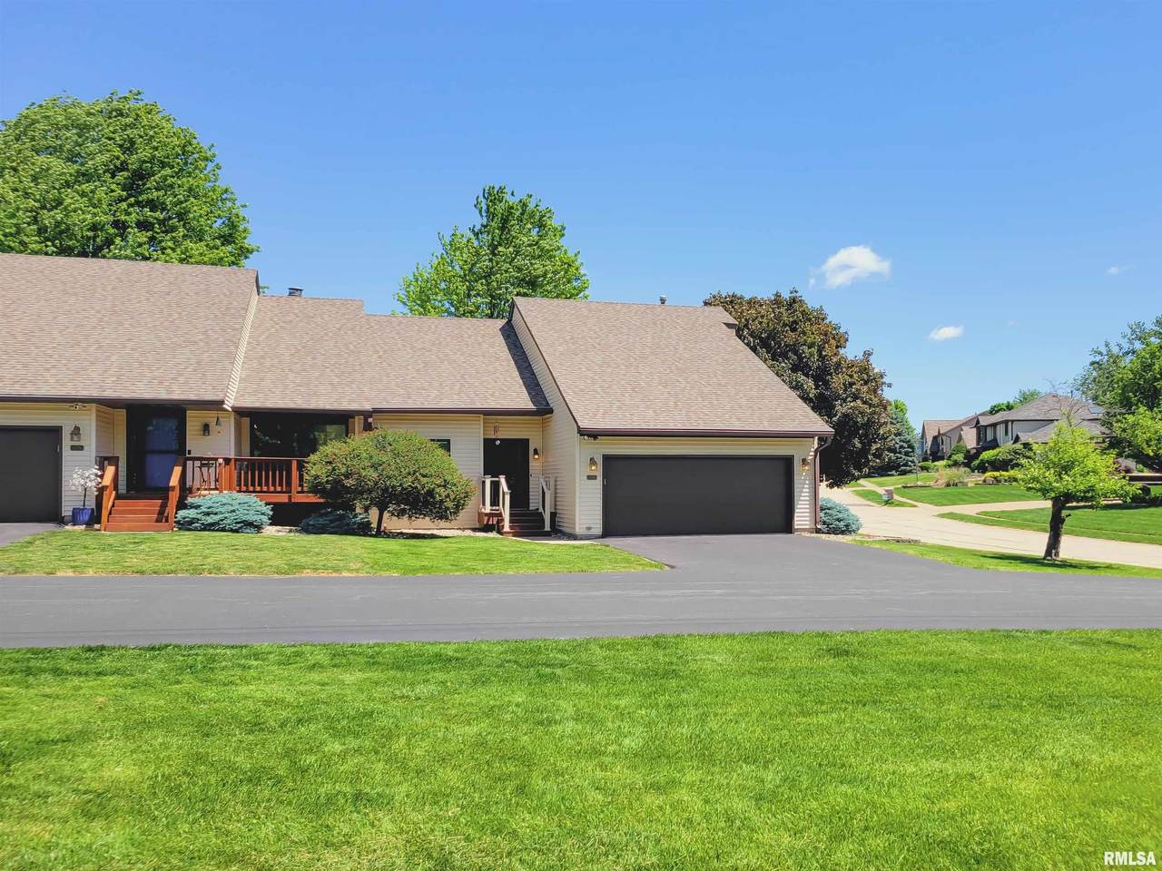 4280 Woodfield Drive - Photo 1