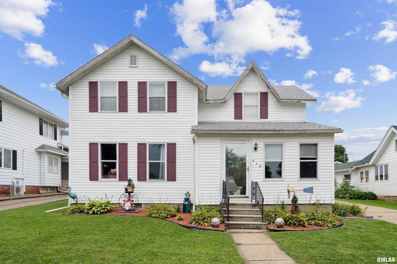 313 5TH Avenue - Photo 1