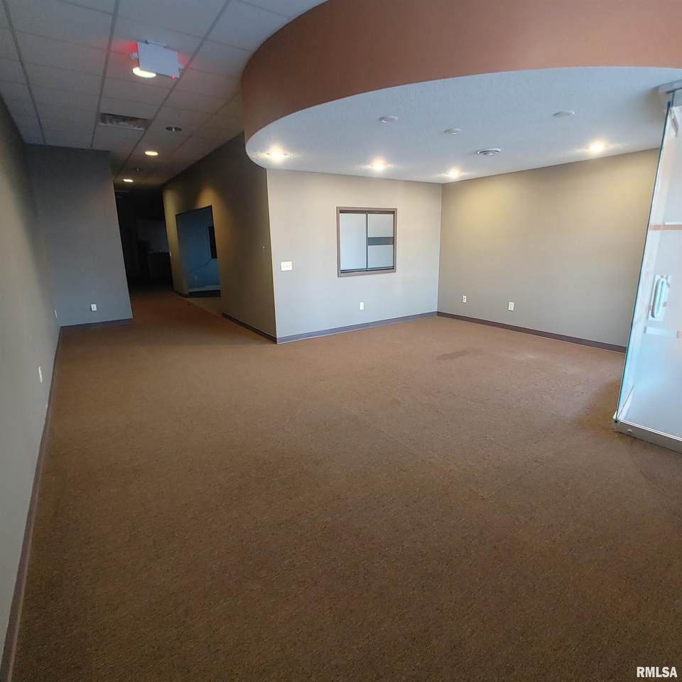 https://bt-photos.global.ssl.fastly.net/peoria/1280_boomver_1_QC4257382-1.jpg