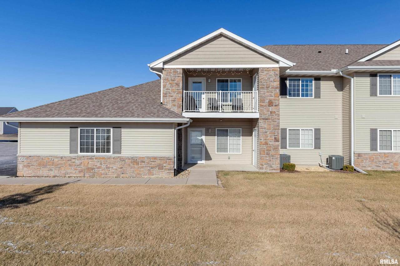 440 Franklin Drive - Photo 1