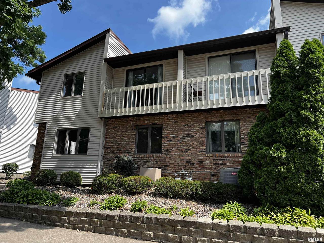 5903 36TH Avenue Court - Photo 1
