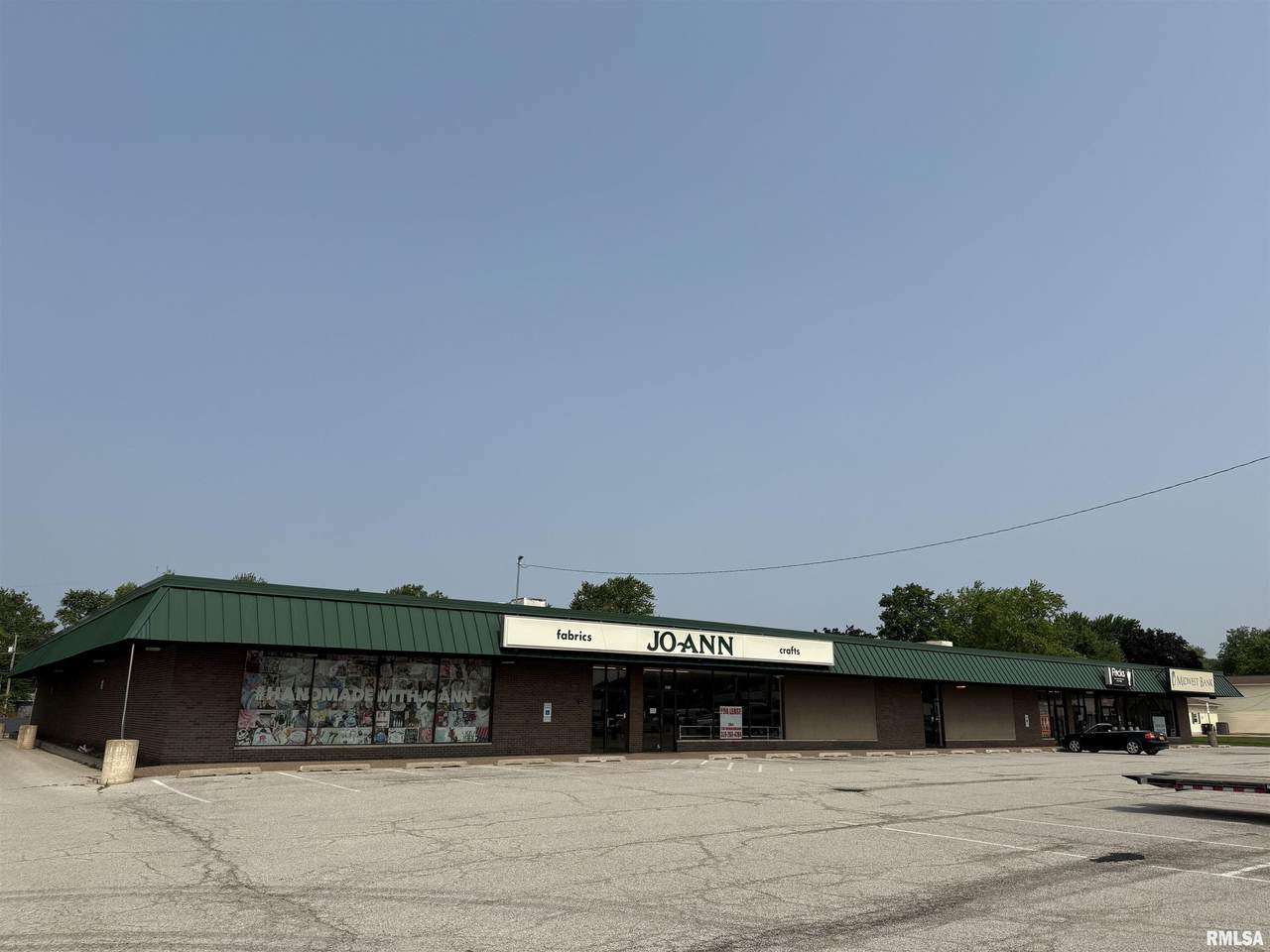 3911 16TH Street - Photo 1