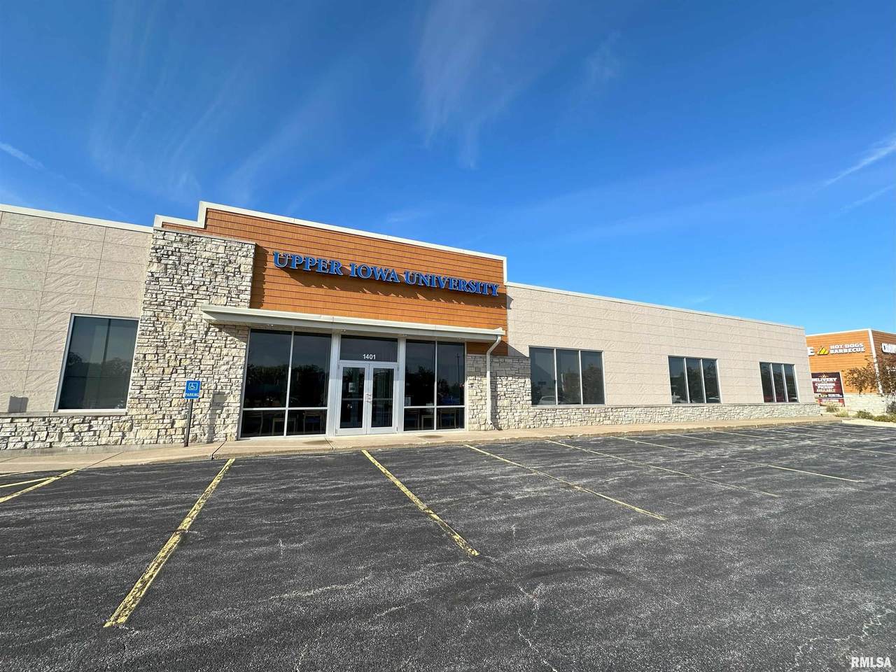 https://bt-photos.global.ssl.fastly.net/peoria/1280_boomver_1_QC4265274-1.jpg