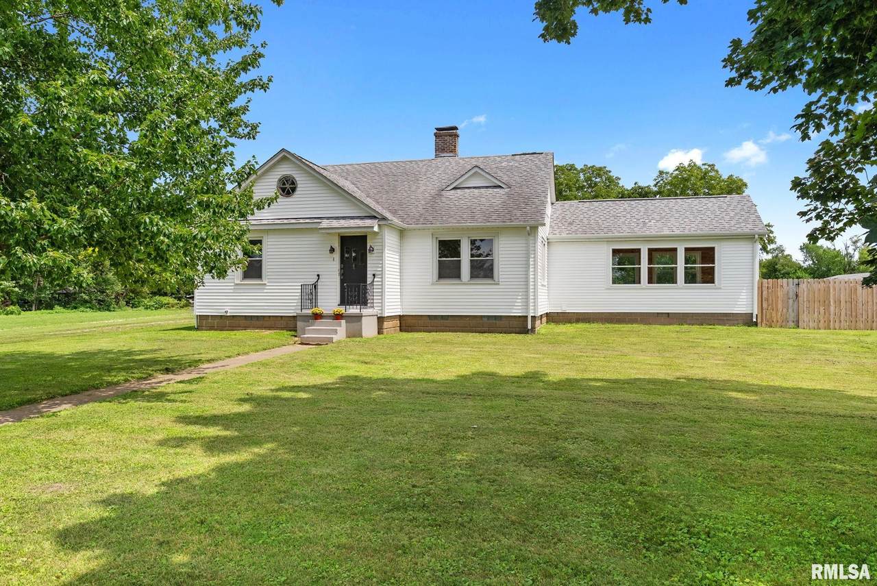 4418 11TH Street - Photo 1