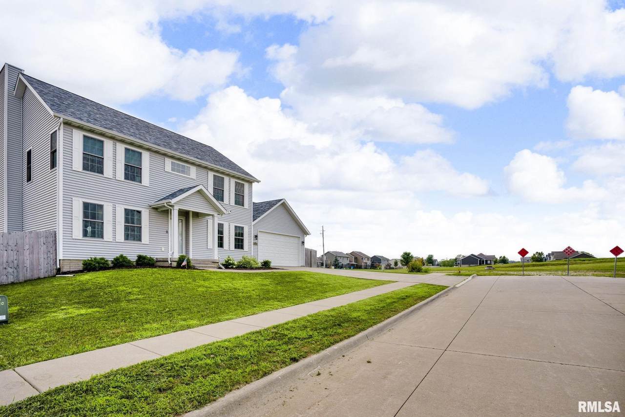 1265 63RD Street - Photo 1