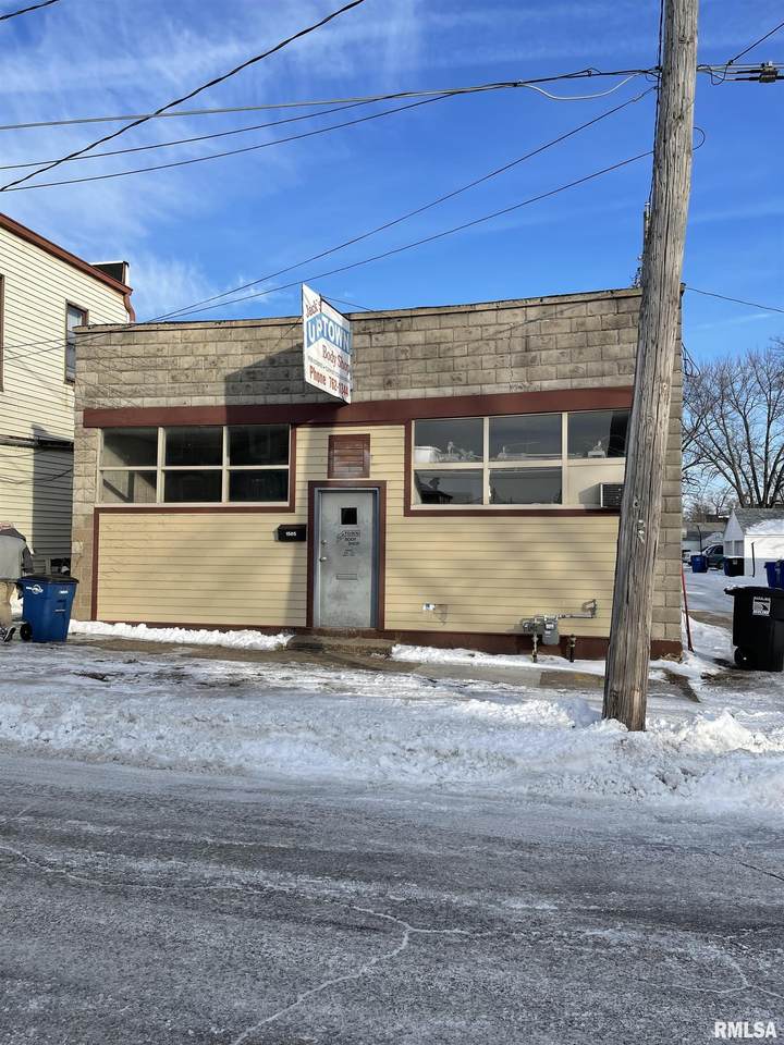 1505 15TH Avenue - Photo 1