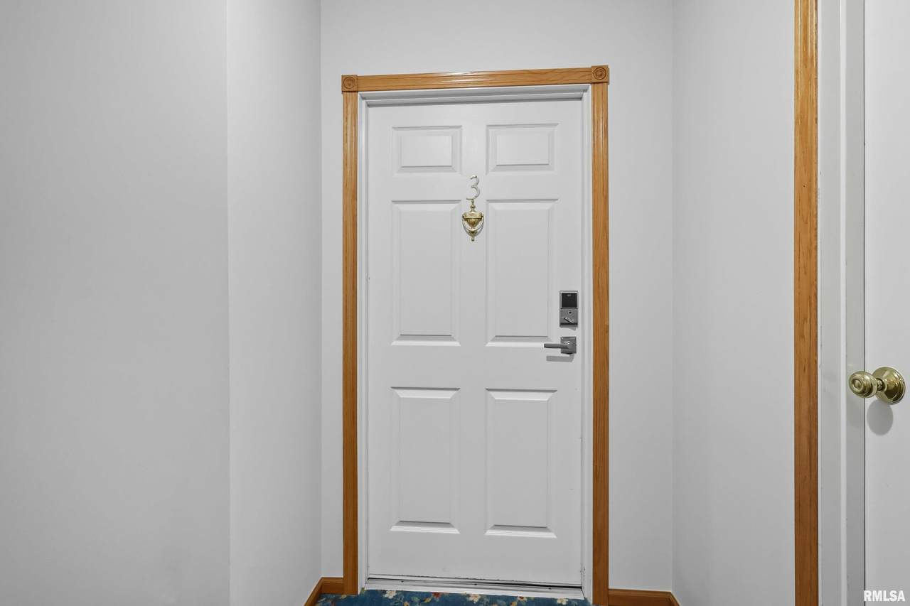 https://bt-photos.global.ssl.fastly.net/peoria/1280_boomver_1_QC4267741-1.jpg