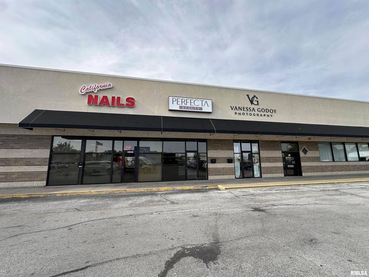 4011 Avenue Of The Cities Avenue - Photo 1