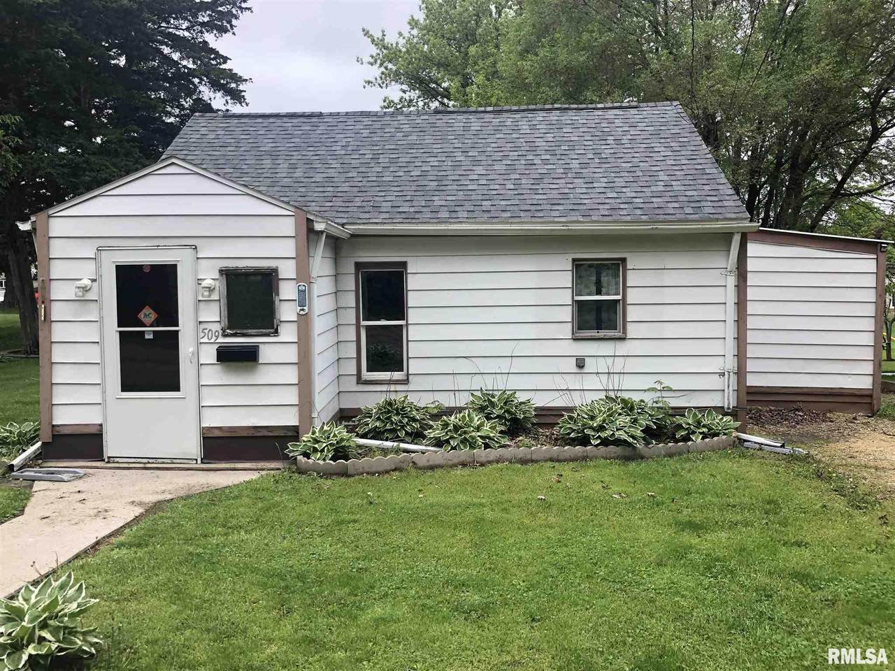 509 Oakland Avenue - Photo 1